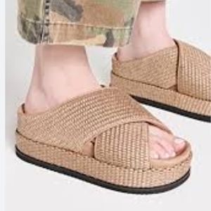 ROAM Cross Stack Raffia Slip on Footbed Platform Sandal in Natural Tan, size 8